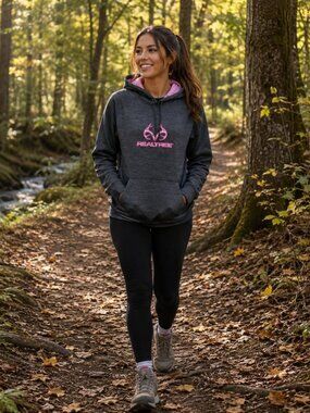 Womens Realtree Hoodie  (LARGE)